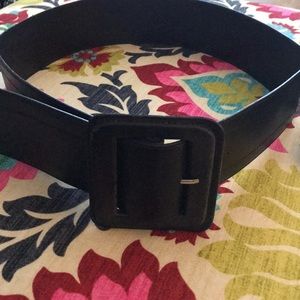Wide belt